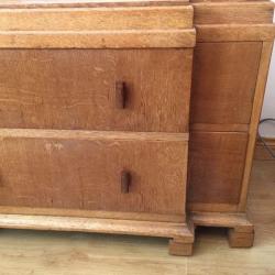 Dressing table