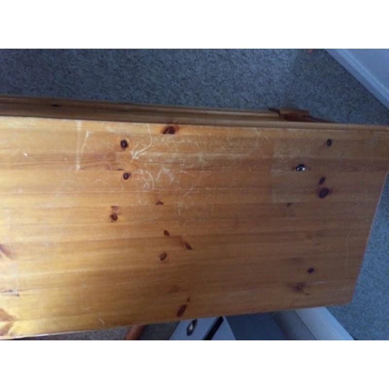Double size extra large pine blanket trunk / chest / box