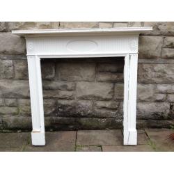 TRADITIONAL SOLID WOOD FIRE SURROUND