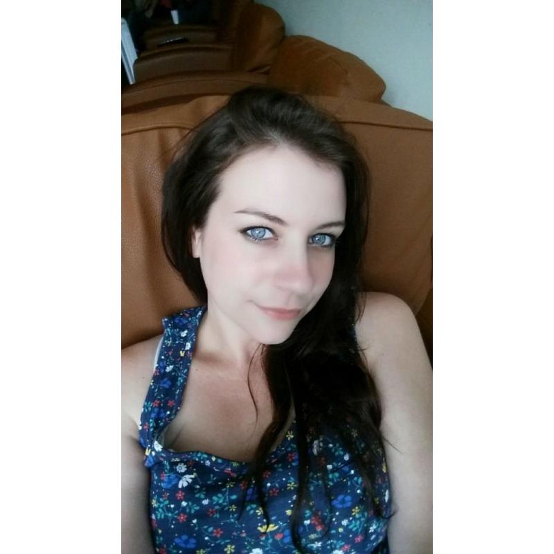 Female vocalist wants band!