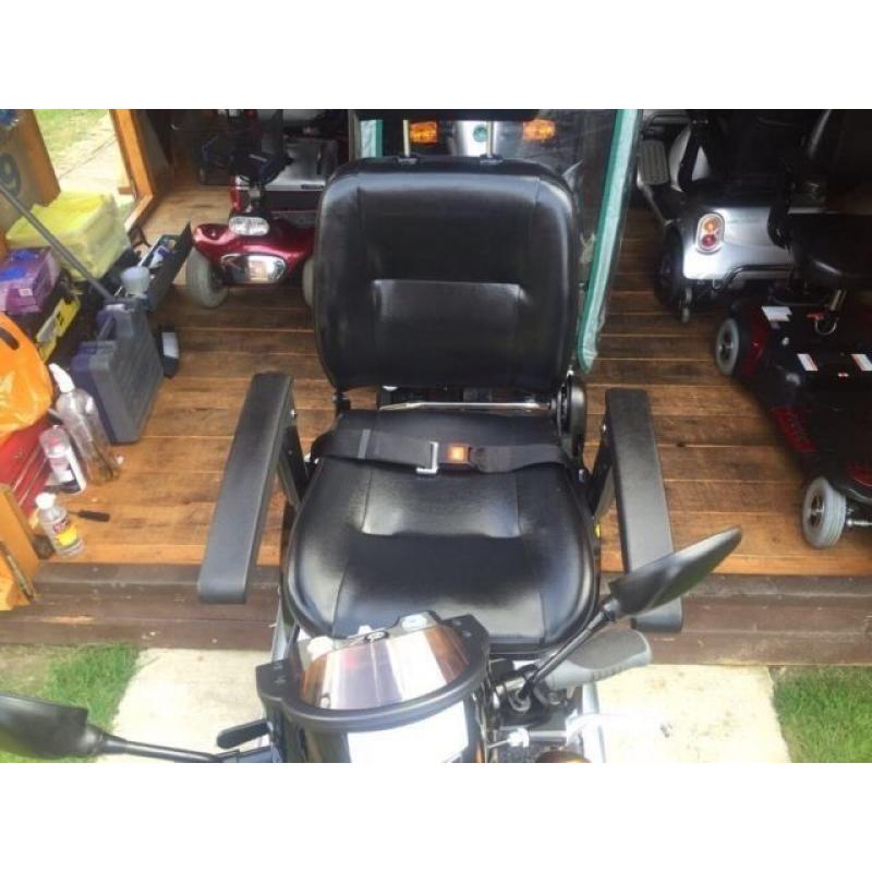 DRIVE MEDICAL MOBILITY SCOOTER - 25 STONE CAPACITY - 8MPH - ROAD LEGAL