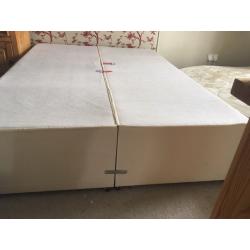 Double divan bed