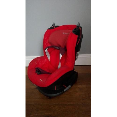 Maxi Cosi Tobi Car Seat in Robin Red - MINT condition!
