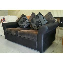 2 seater sofa bed in good condition can deliver