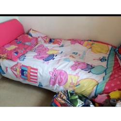 Peppa pig bedding and curtains