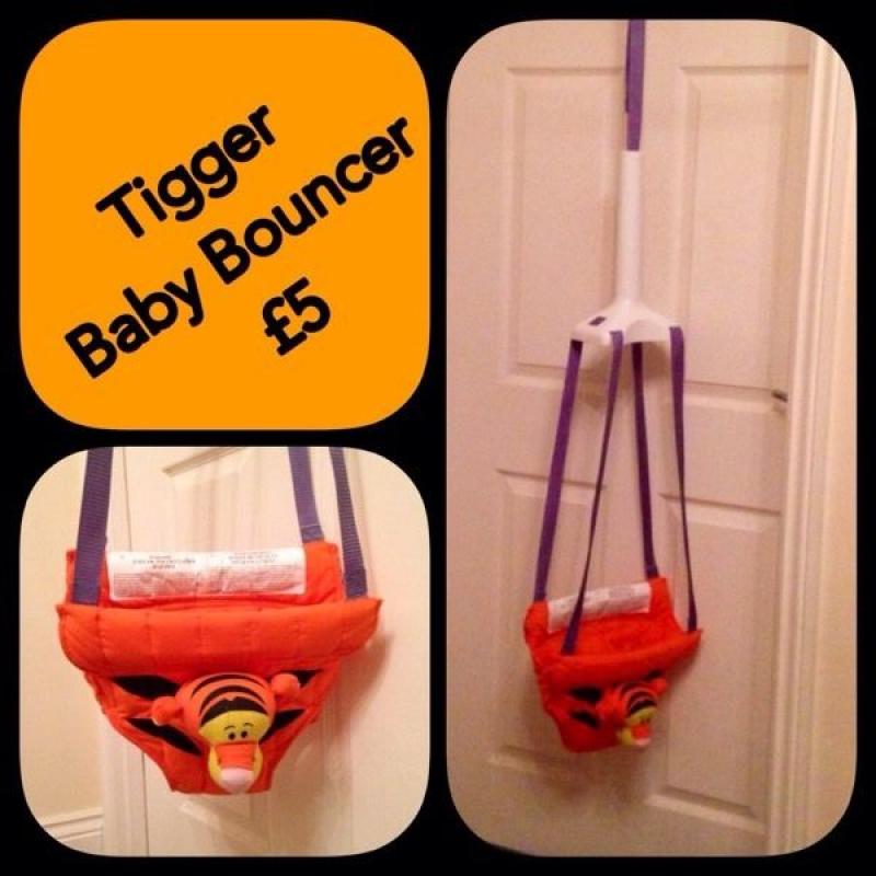 Baby door bouncy
