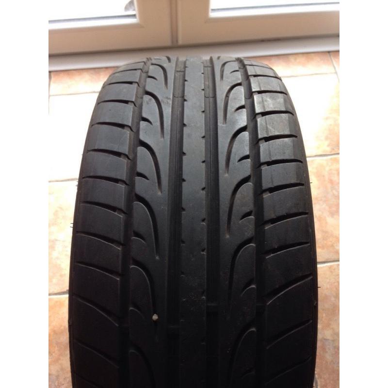 225/35/19 dunlop sp sport maxx tyre