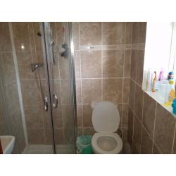 Double room for single person