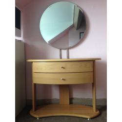 Modern Dressing Table with Large Mirror - great condition