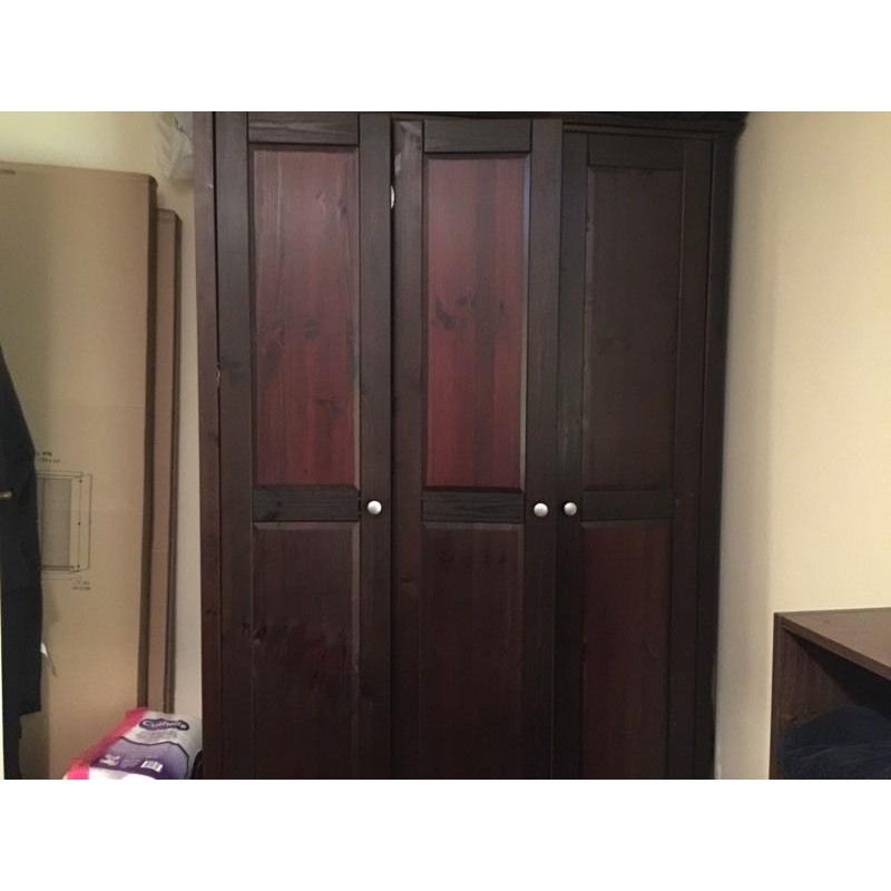 3 door solid wood wardrobe