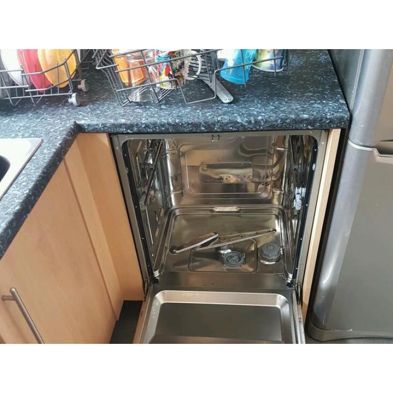 Smeg integrated dishwasher