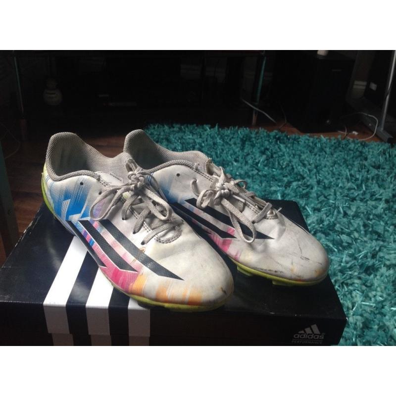 Adidas Messi football boots