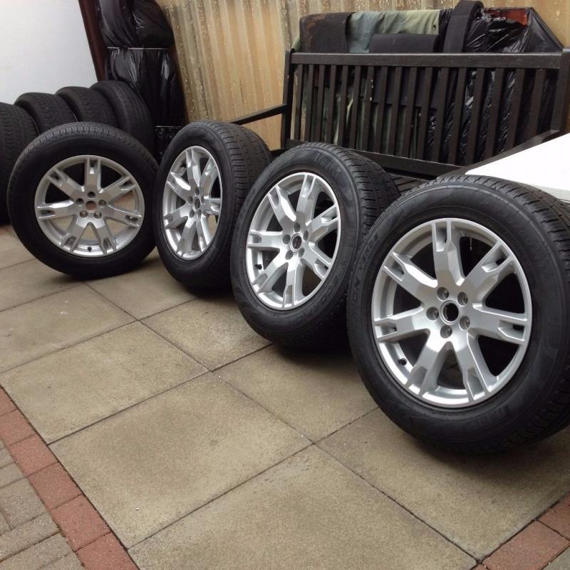 Wheels + Tyres