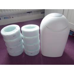 Tommee Tippee Sangenic Nappy Tub and Cassettes