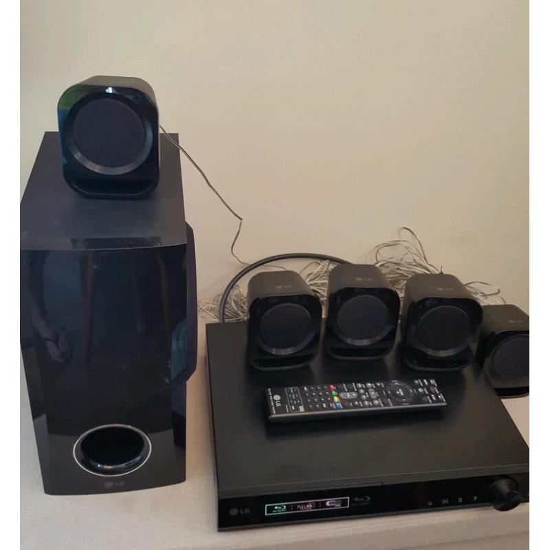 LG BLUE RAY SURROUND SOUND FOR SALE