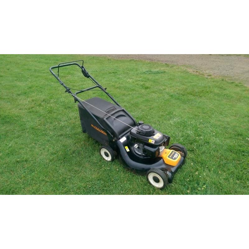 Petrol lawnmower Honda