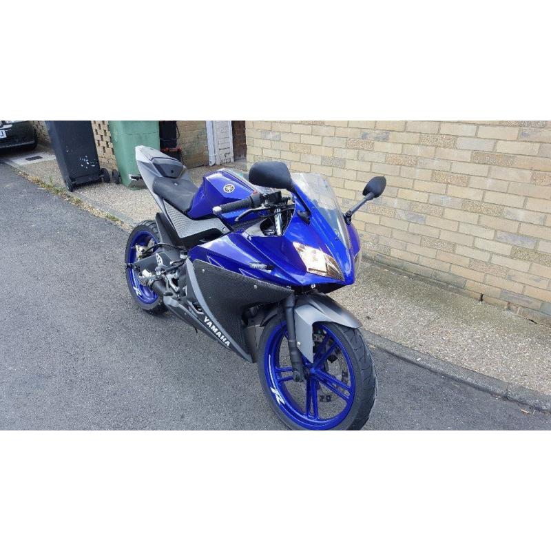 2014 YAMAHA R125 LOTS OF EXTRAS QUICK SALE HPI CLEAR