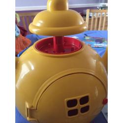 Bluebird big yellow tea pot 1980 vintage toy with box compleat