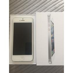 iPhone 5 white & Silver 16gb
