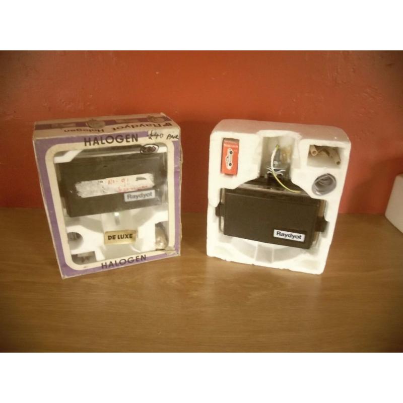 Vintage Raydyot Halogen Fog Lamps (Spot Lights)