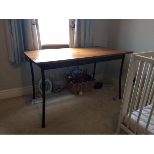 Dining room table