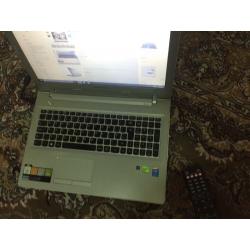 Lenovo z50-70 15.6 inch 8gb memory 1 TB hard drive 2.7gh core i5