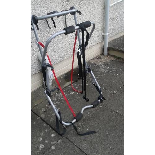 Bike rack - holds 3 bikes - good condition