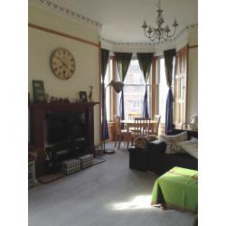 Large double bedroom in the city centre - Internet, Utility included