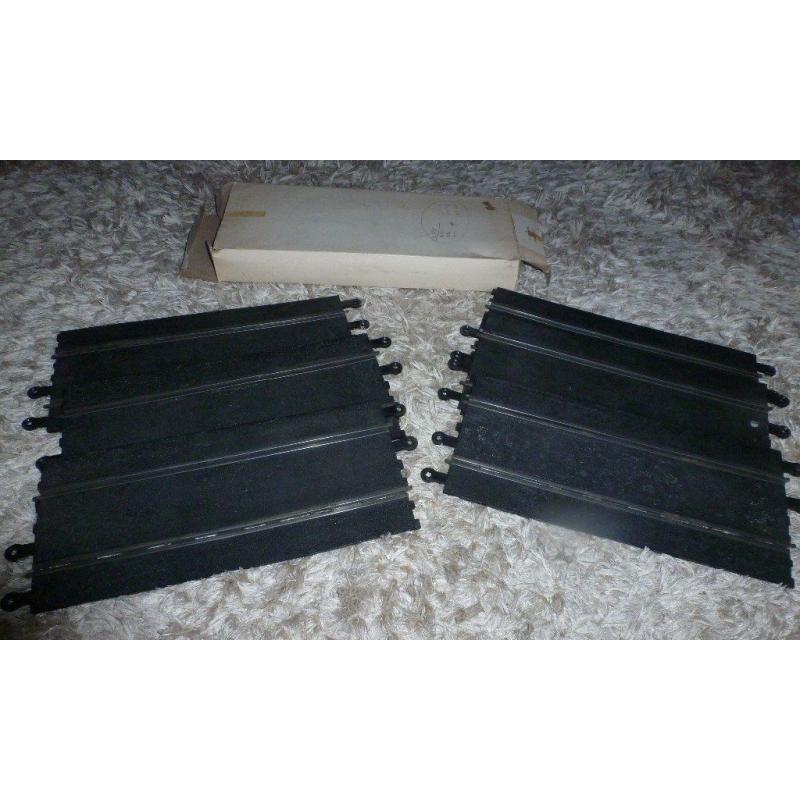 Vintage scalextric track