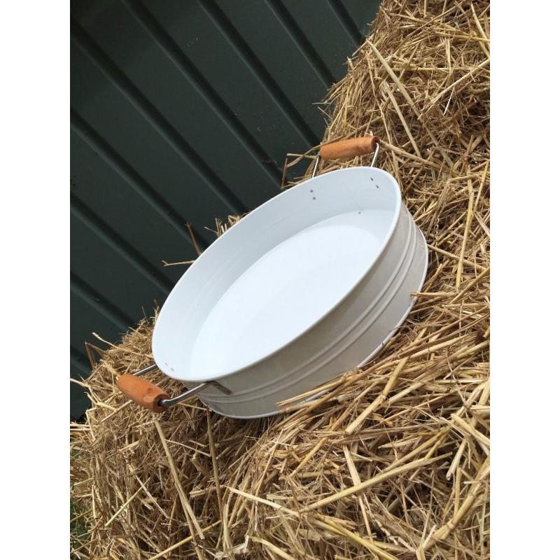 White deep tray with Wooden handles - Used Once - As NEW