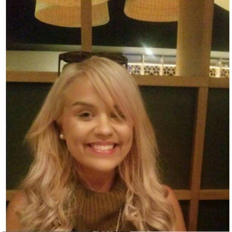 25 year old Australian teacher seeking room OR studio/1bedflat