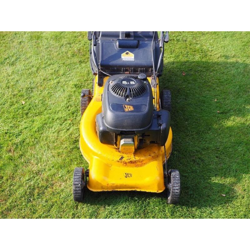 JCB Petrol Mower