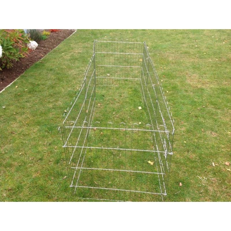 Rabbit or Guinea pig play pen