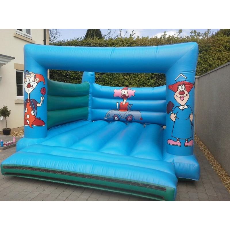 Commercial Grade Bouncy Castle with blower