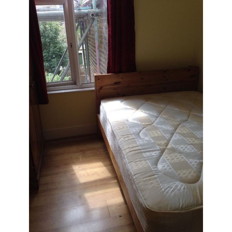 Very nice single room in a clean, high quality house, near seven sisters station, all inclusive rent