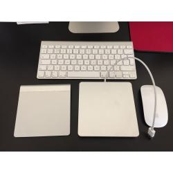 Apple iMac 21.5 Inch with Magic mouse/Trackpad/Keyboard & Apple USB superdrive