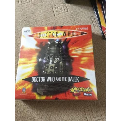 Doctor Dr Who items, books games annual battles in time, see pictures