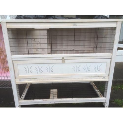 Two tier indoor rabbit hutch