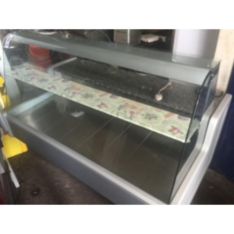 Display fridge