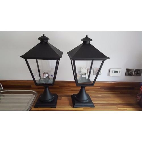 Pair of Turin Grande Pedestal verdi lights for sale