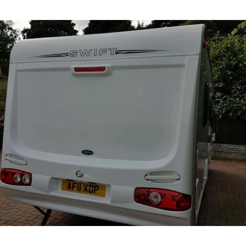 Swift charisma 4berth fixed bed 2008