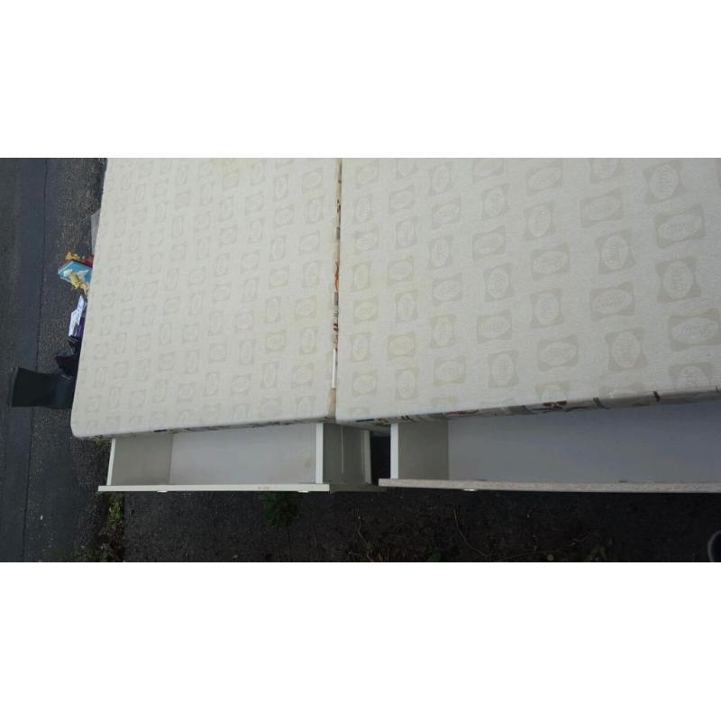 4 DRAW DOUBLE BED DIVAN BASE WITH HEADBOARD