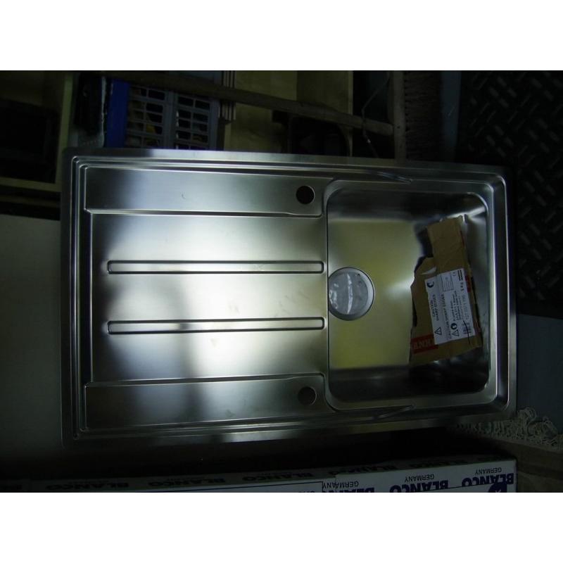 kitchen sinks x2 all new stainless steel