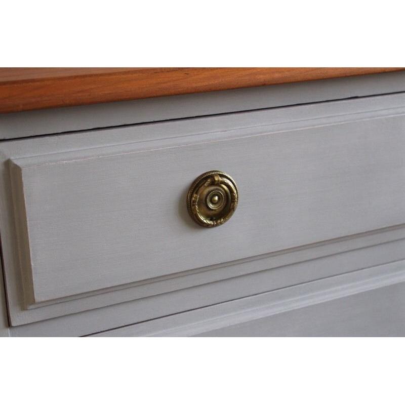 Antique Shabby Chic Painted Chest of Drawers on Wheels. We deliver