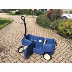 Step2 Neighbourhood Wagon Kids Ride-On