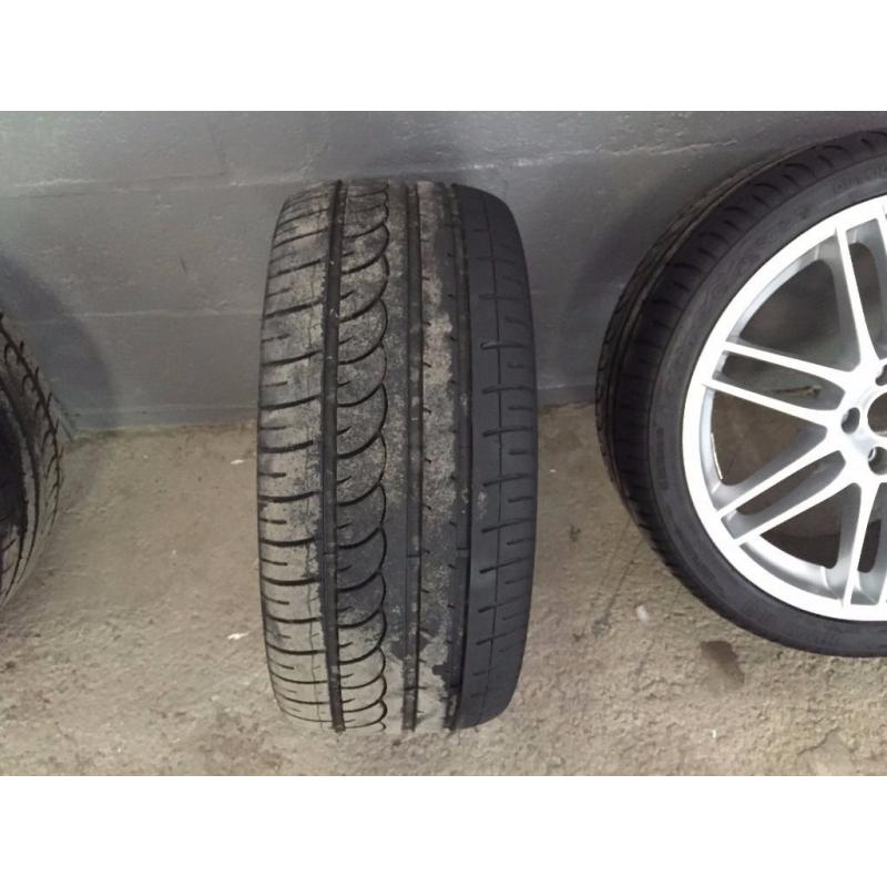 Newly Re-paintd 19" Audi alloys with tyres 255 35 zr19 , multispoke a3 / a4 / a6, removed from an A6