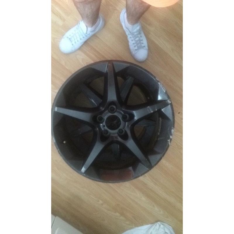 two single Astra Sri penta alloys