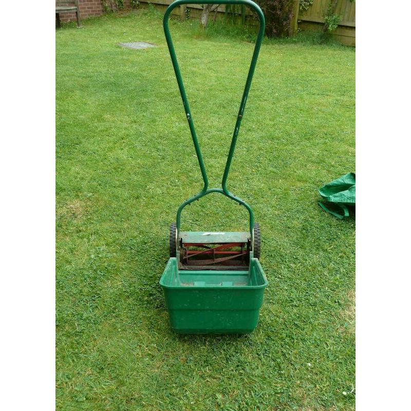 Qualcast Panthet 30 Lawnmower