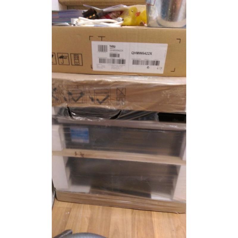 Brand New Beko electric oven and Beko 4 gas ring burner