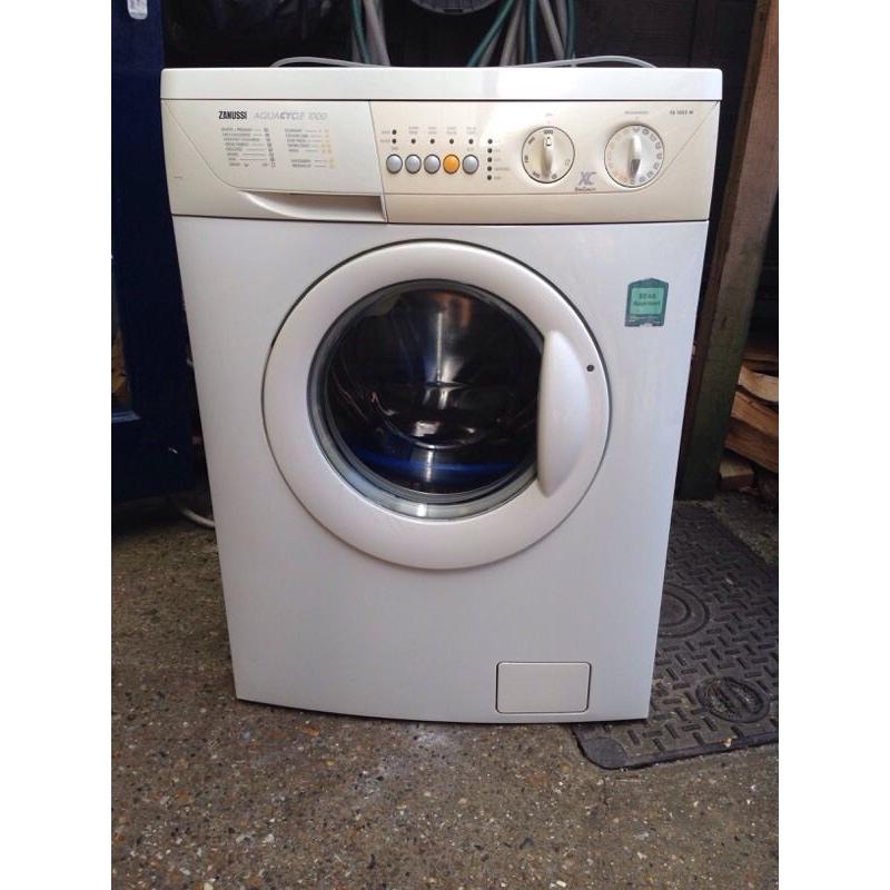 Washing machine zanussi